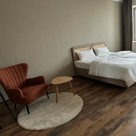 Geraeumiges Loft In Zentrum Naehe - Bis 6 Personen *